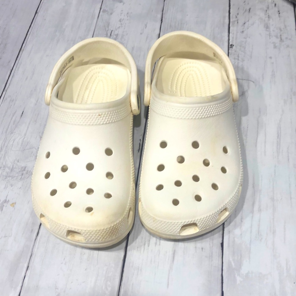 Girls white crocs